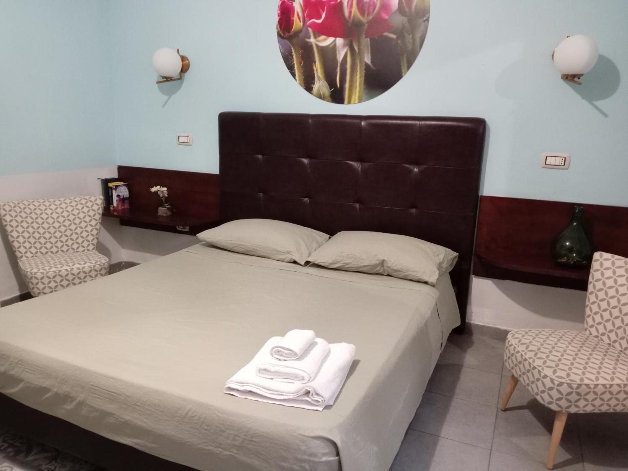 Piazza Verdi Liberty House Apartment