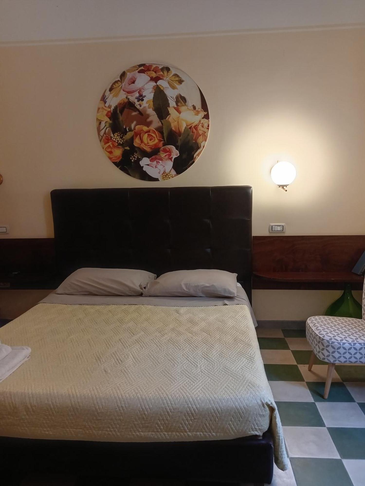 Piazza Verdi Liberty House Apartment *