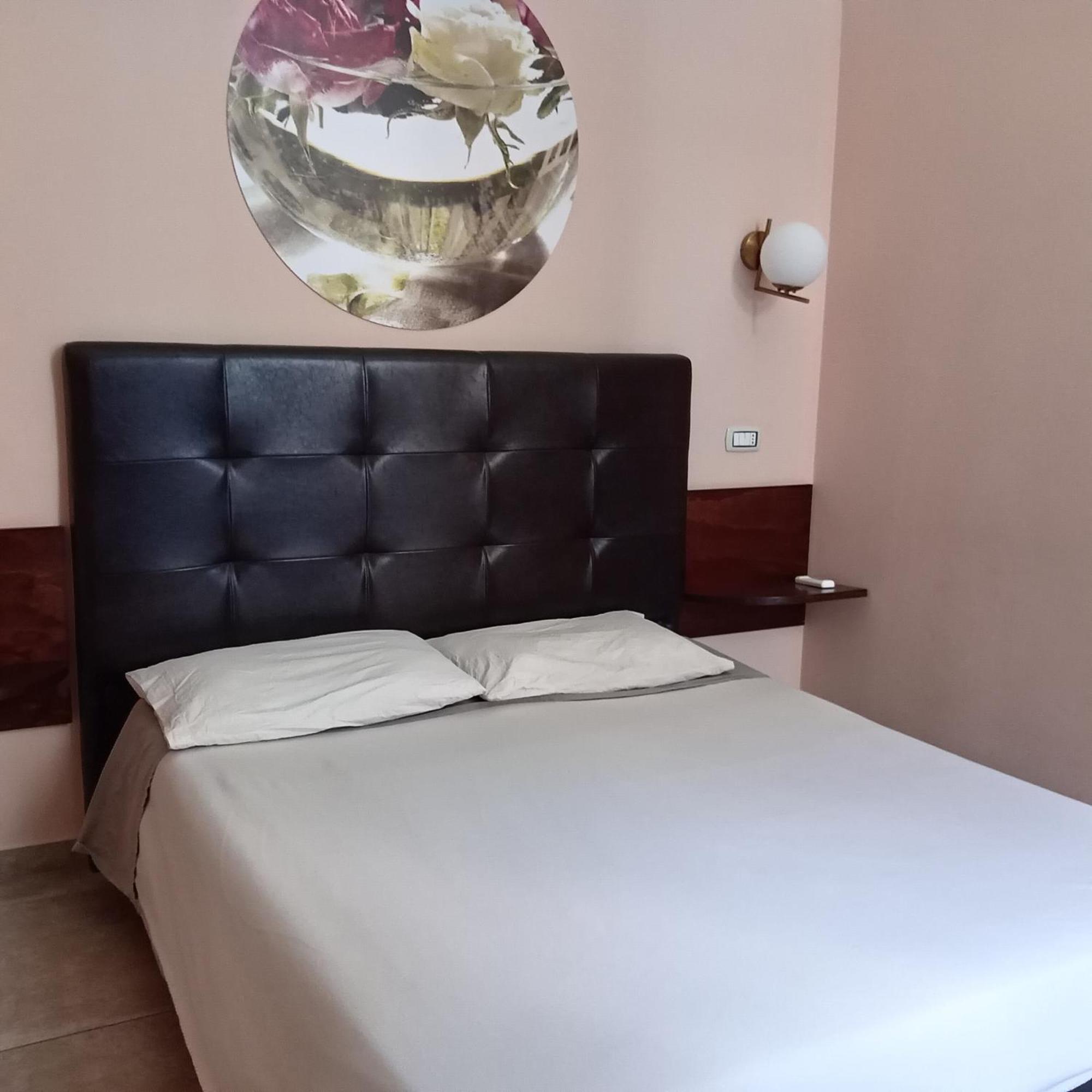 Piazza Verdi Liberty House Apartment