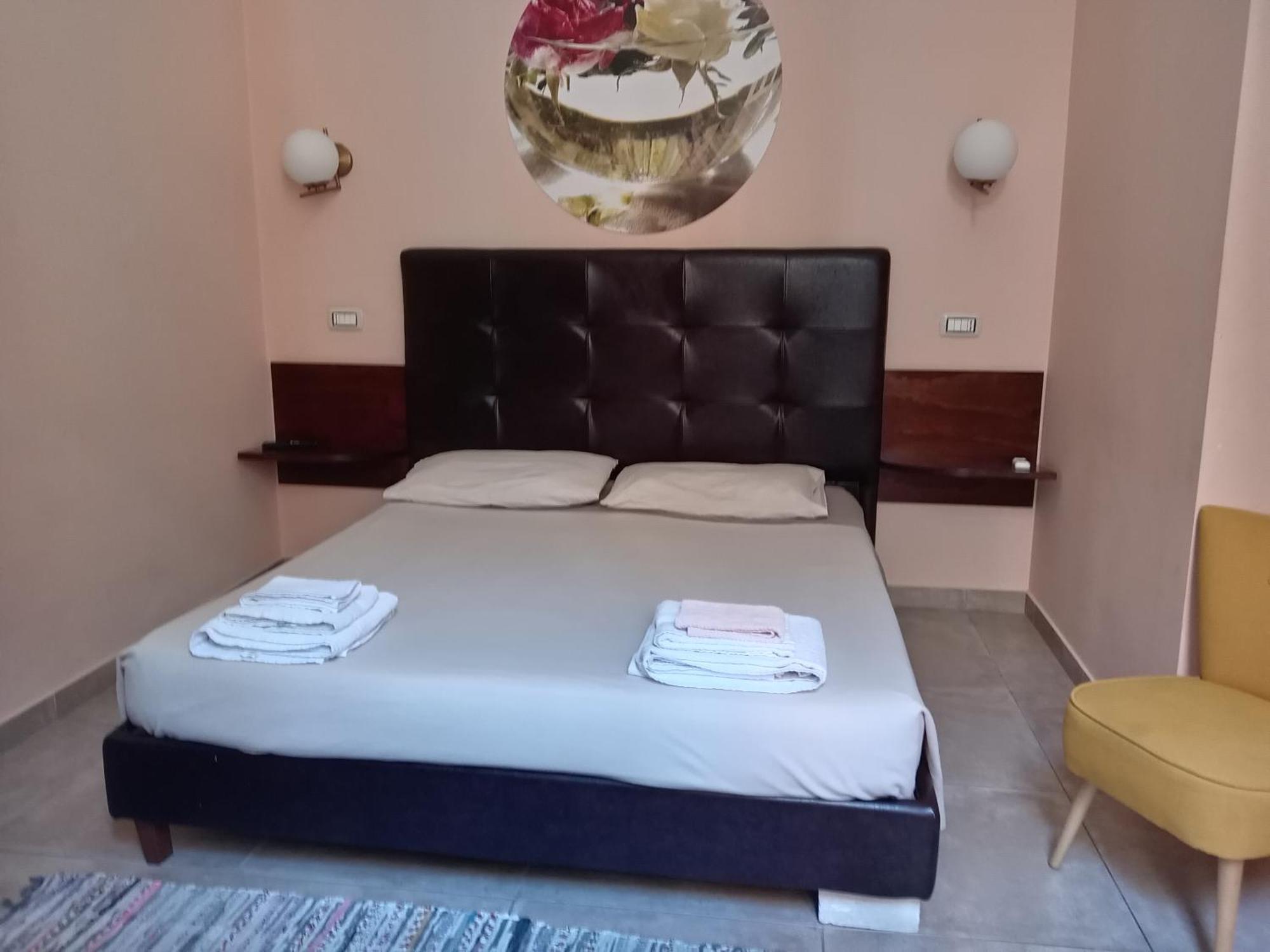Piazza Verdi Liberty House *